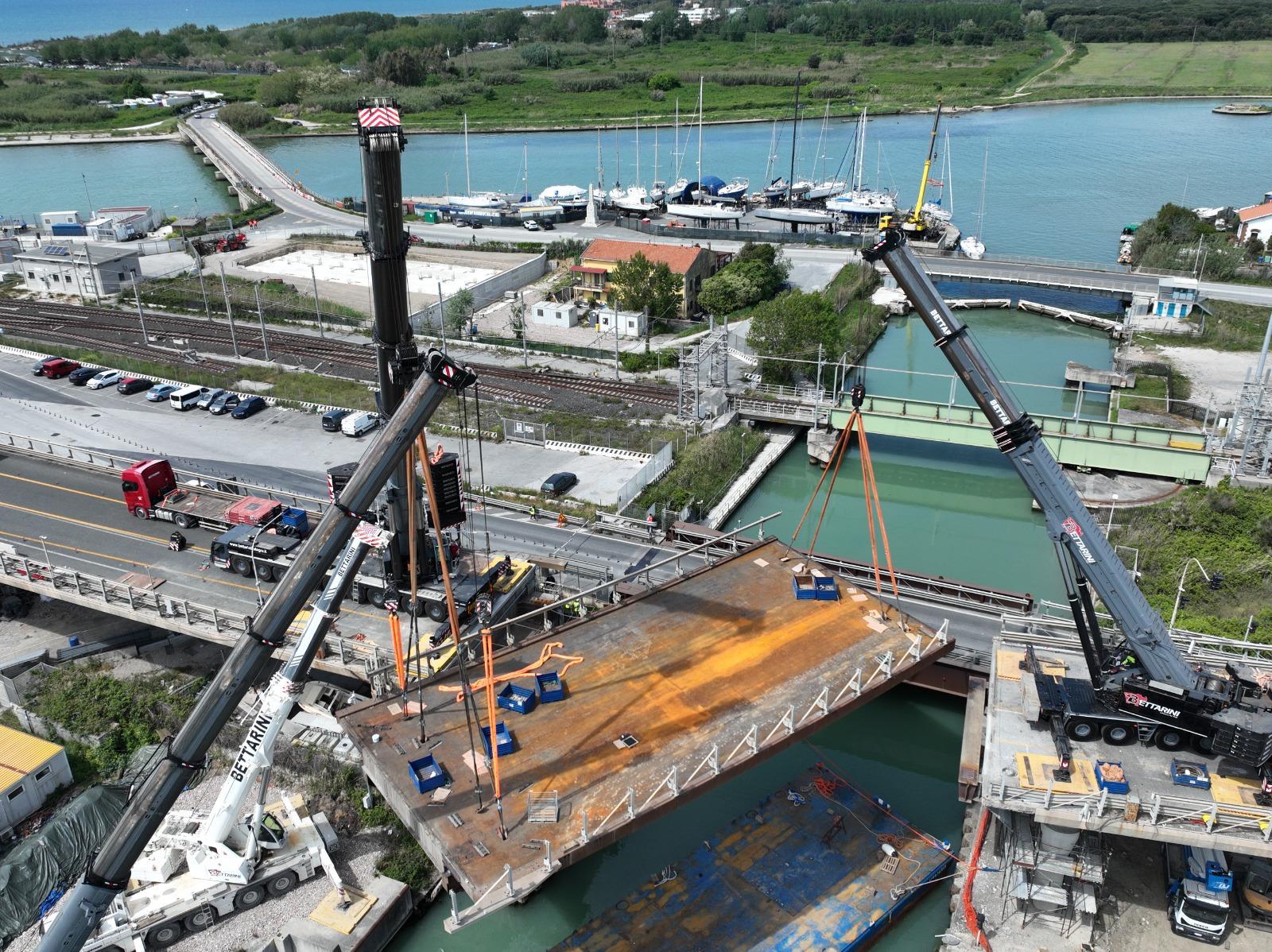 Risanamento e rinnovo del Ponte Levatoio Canale dei Navicelli  SGC Fi-Pi-Li